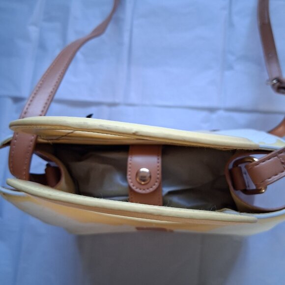 Disney Winnie The Pooh Hand Bag - Picture 5 of 10